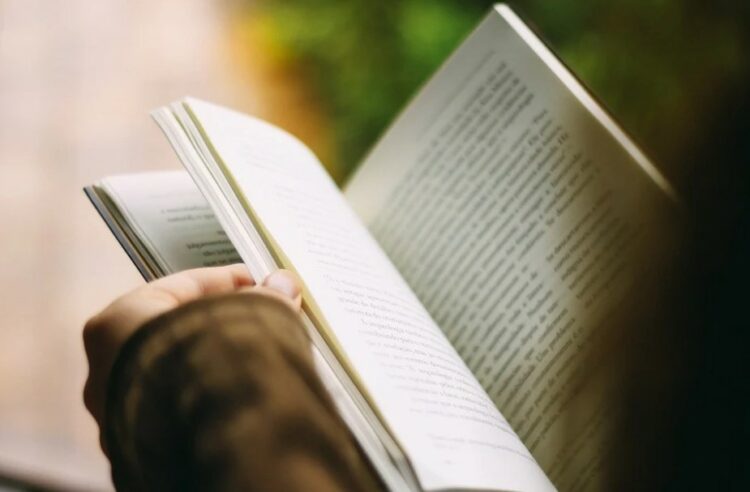 pantun pendidikan penuh makna